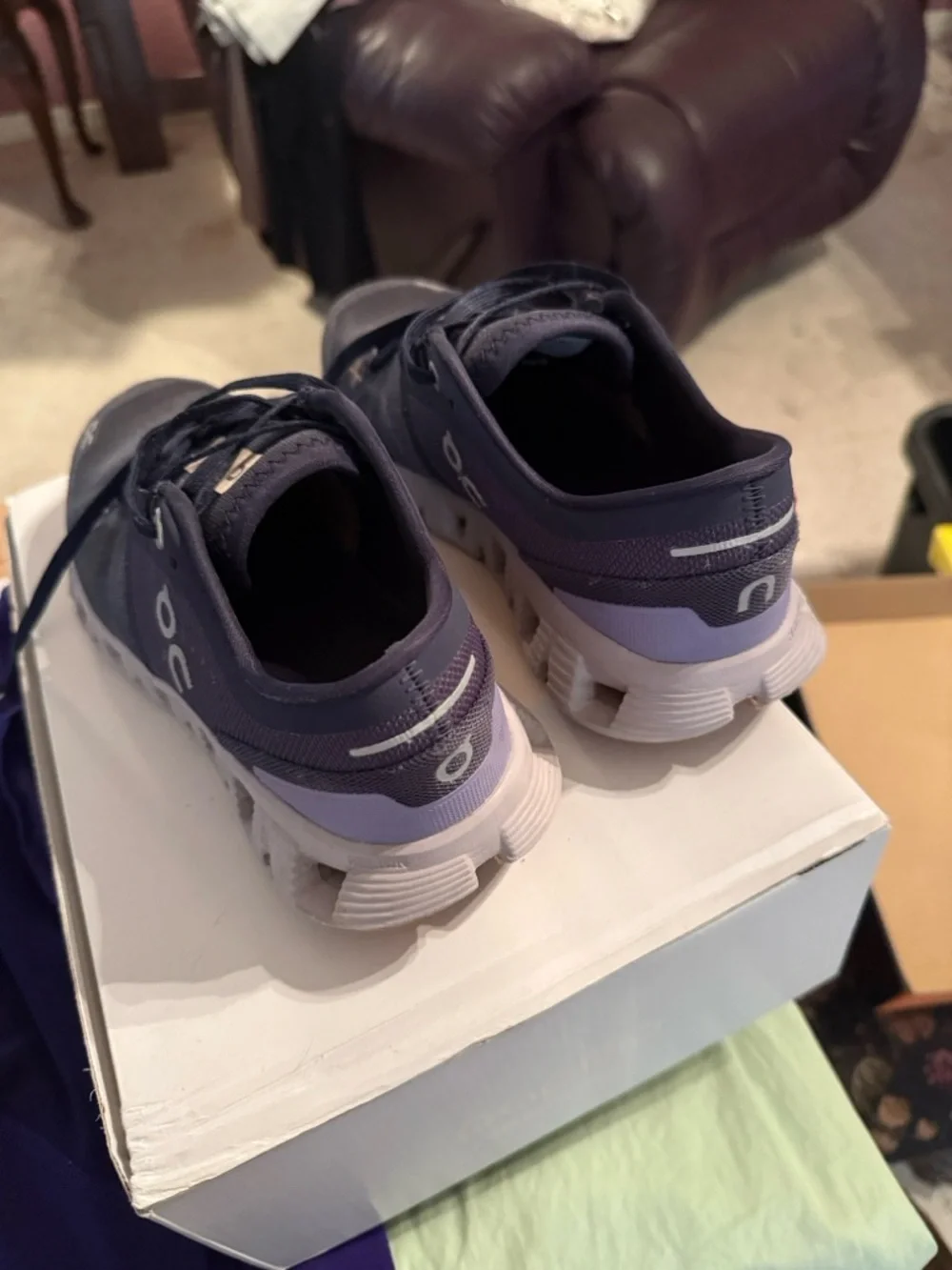 On Cloud Women's Blue w/Lavender Running Shoes - Picture 4 of 7